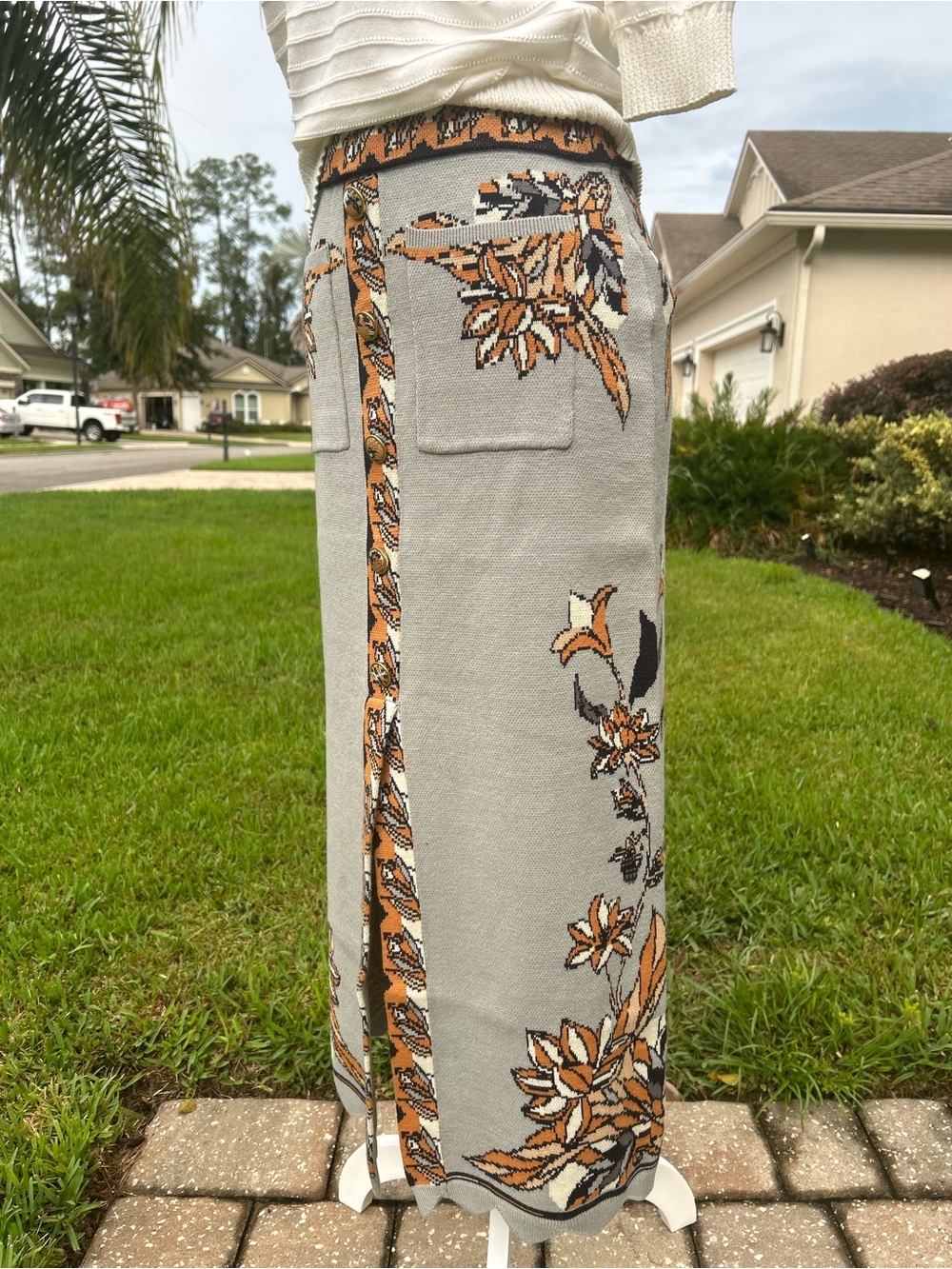 NWT🌷FARM Rio Stained Glass Beauty Printed Scalloped Hem Knit Midi Skirt - Picture 7 of 13